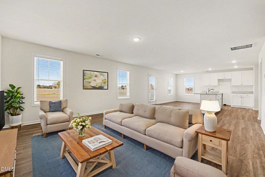 004_jam01857_-_11_726