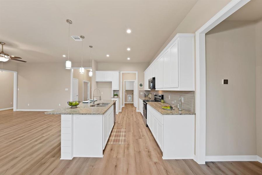 Furnished interior view inside a new home in , Mabank (Image 11). Furnished interior view inside a new home in , Mabank (Image 11).