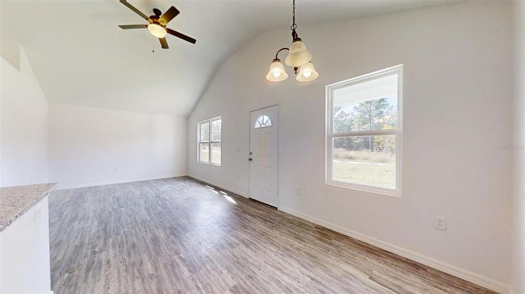 Spacious, unfurnished interior of a new home in , Dunnellon (Image 22).