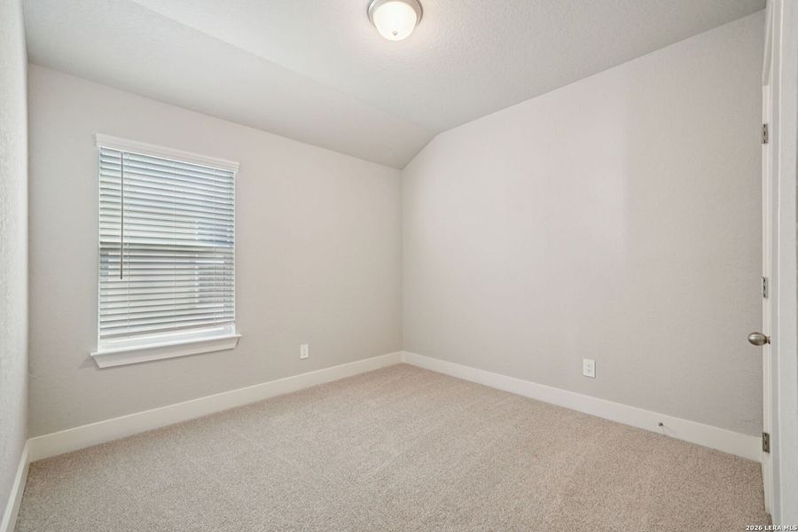 Spacious, unfurnished interior of a new home in Estancia Ranch - Classic Series, San Antonio (Image 22).