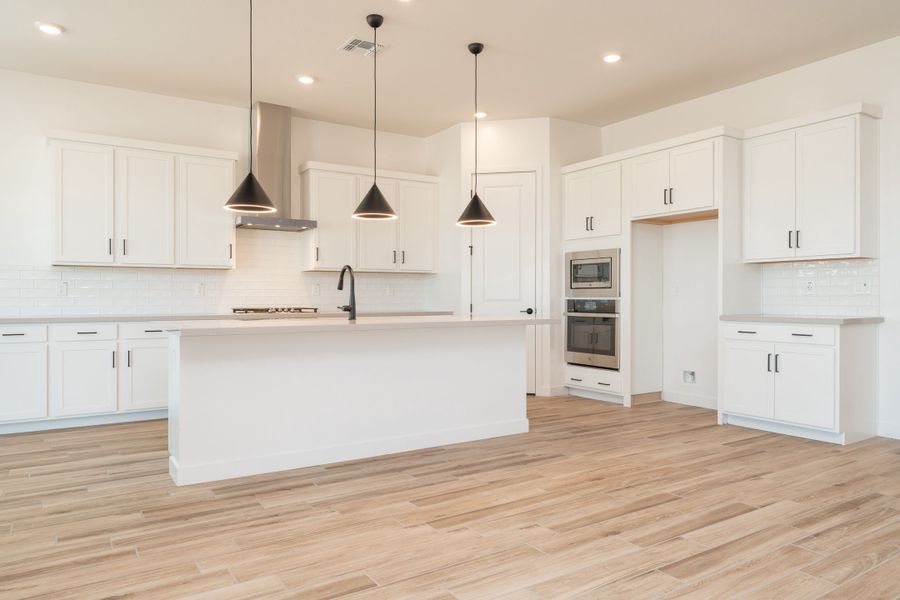 Furnished interior view inside a new home in Abel Ranch, Goodyear (Image 4).