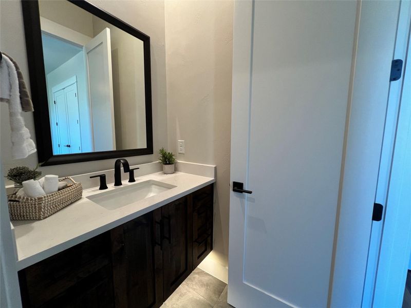 Jack & Jill Bath Jack & Jill Bath