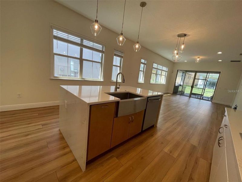 Furnished interior view inside a new home in , Orlando (Image 7).