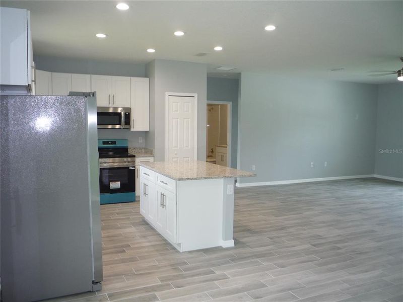 Furnished interior view inside a new home in , Ocala (Image 8).