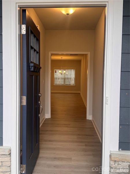 Spacious, unfurnished interior of a new home in Pine Trace, Gastonia (Image 11).