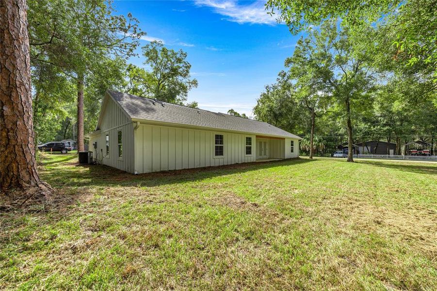 Exterior details and patio area of a home in , Ocala (Image 22). Exterior details and patio area of a home in , Ocala (Image 22).