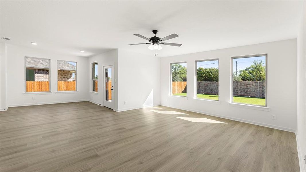 15. 1105 Rushing - Family (2)