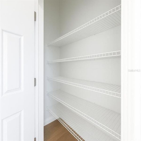 Spacious, unfurnished interior of a new home in Broadleaf, Parrish (Image 8).
