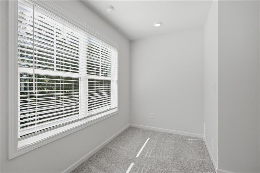 Spacious, unfurnished interior of a new home in , Mableton (Image 34).