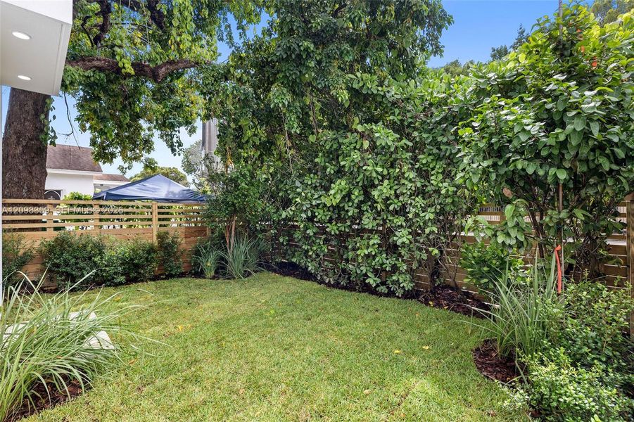 Natural landscape and outdoor views near in South Miami (Image 31). Natural landscape and outdoor views near in South Miami (Image 31).