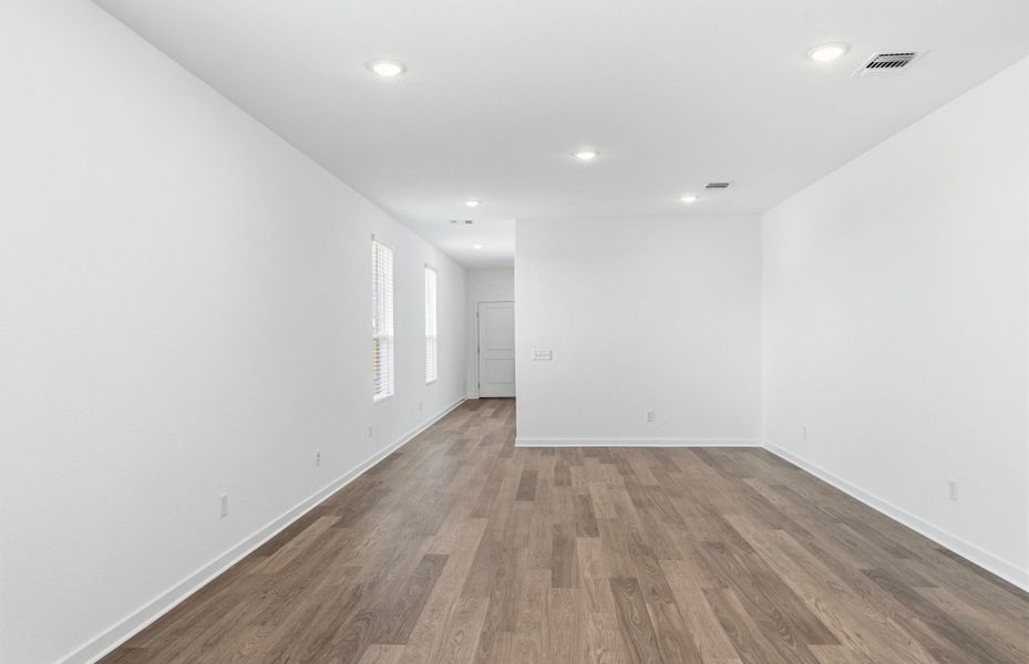 Spacious, unfurnished interior of a new home in Crosswinds, Kyle (Image 18). Spacious, unfurnished interior of a new home in Crosswinds, Kyle (Image 18).