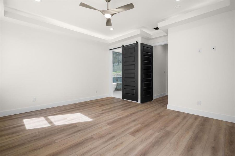 Spacious, unfurnished interior of a new home in , Dallas (Image 20).