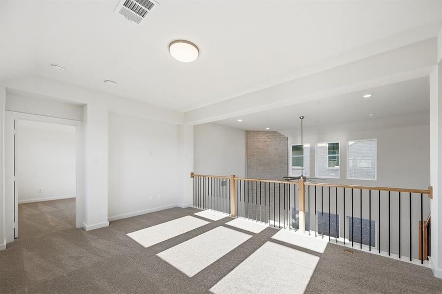 Spacious, unfurnished interior of a new home in Aster Park, McKinney (Image 21).