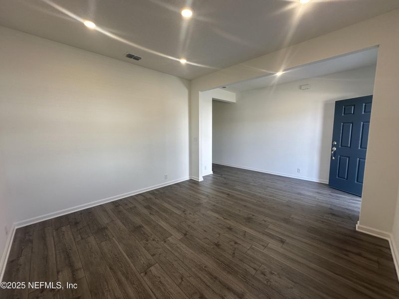 Spacious, unfurnished interior of a new home in Wilford Oaks, Orange Park (Image 26).