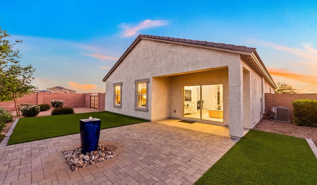 Exterior details and patio area of a home in Barnett Village, Marana (Image 24).