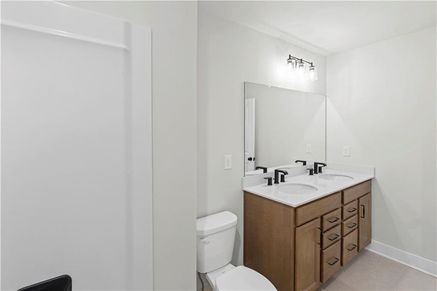 Furnished interior view inside a new home in Hunters Creek, Flowery Branch (Image 11).