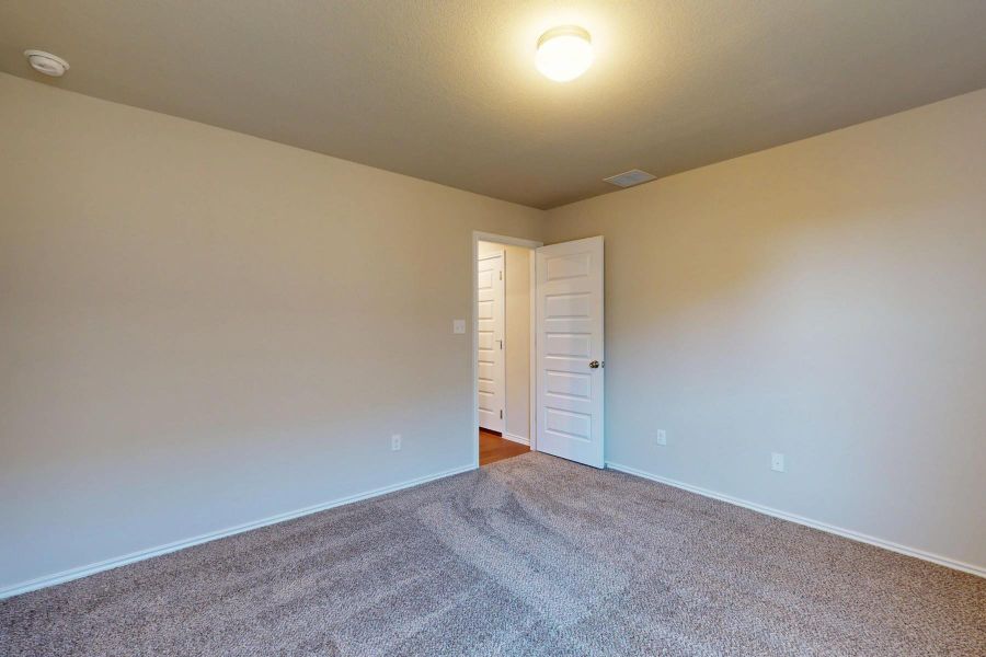 Spacious, unfurnished interior of a new home in Carillon, Manor (Image 31).