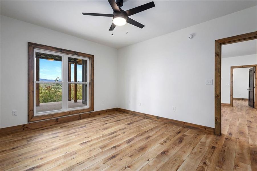 Spacious, unfurnished interior of a new home in , Ellijay (Image 31).