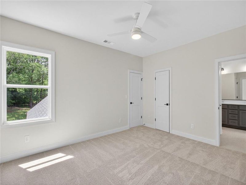 Spacious, unfurnished interior of a new home in , Suwanee (Image 50).