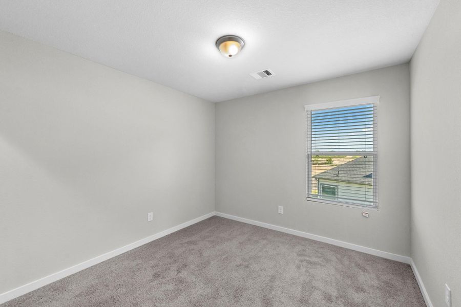 Spacious, unfurnished interior of a new home in Grand Oaks Village, Houston (Image 15). Spacious, unfurnished interior of a new home in Grand Oaks Village, Houston (Image 15).