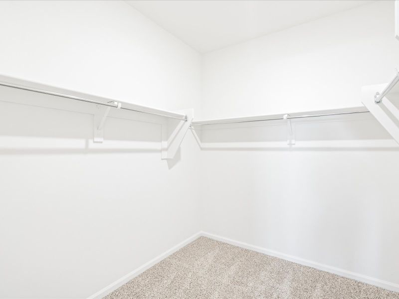 Spacious, unfurnished interior of a new home in Mandarina - Signature Series, Marana (Image 12).