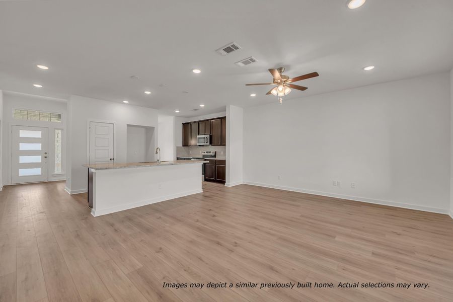 Spacious, unfurnished interior of a new home in Wellington Place, Tyler (Image 12). Spacious, unfurnished interior of a new home in Wellington Place, Tyler (Image 12).