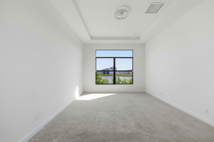 Spacious, unfurnished interior of a new home in , Port St. Lucie (Image 24).