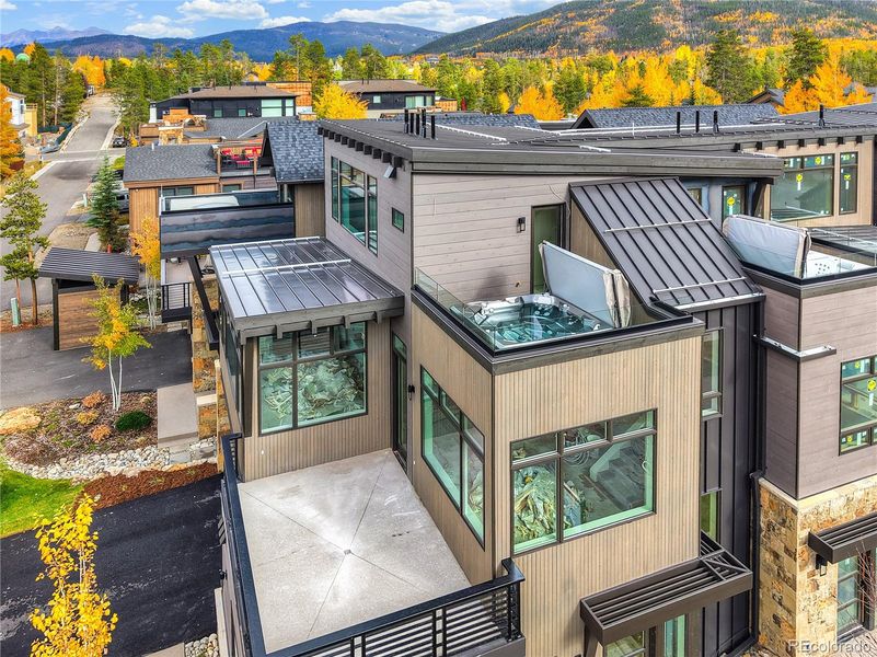 Image 42 of a home in . Image 42 of a home in .