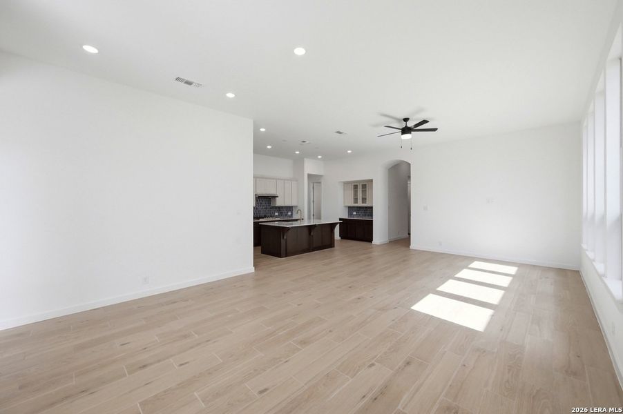 Spacious, unfurnished interior of a new home in Mayfair, New Braunfels (Image 21). Spacious, unfurnished interior of a new home in Mayfair, New Braunfels (Image 21).