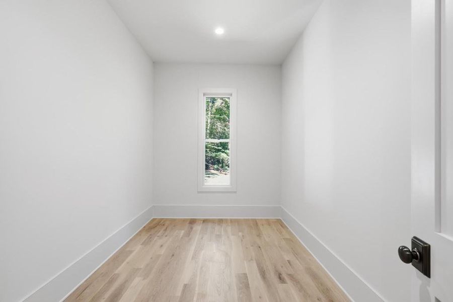 Spacious, unfurnished interior of a new home in , Atlanta (Image 24). Spacious, unfurnished interior of a new home in , Atlanta (Image 24).