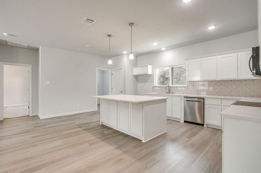 Image 32 of a home in .