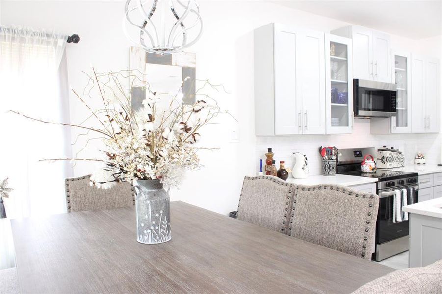 Furnished interior view inside a new home in , Granbury (Image 27).