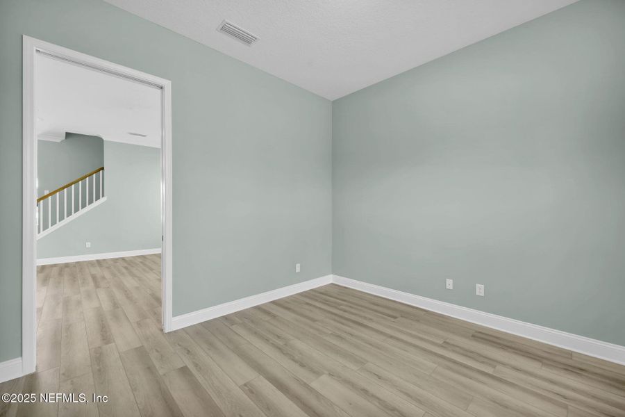 Spacious, unfurnished interior of a new home in Silver Landing at SilverLeaf, St. Augustine (Image 34).