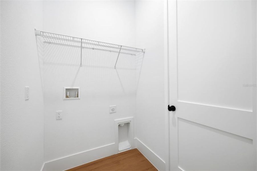 Spacious, unfurnished interior of a new home in , Ocala (Image 24).