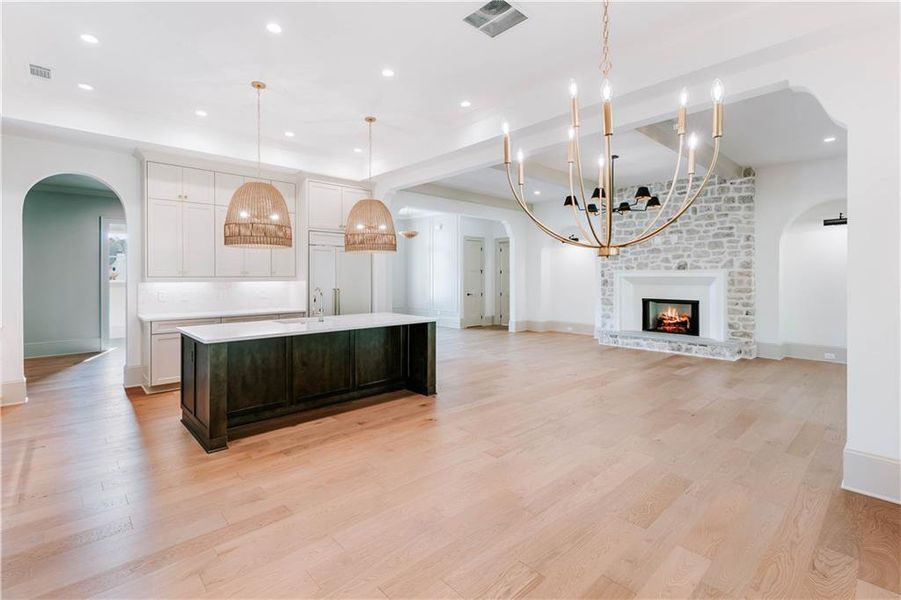 Image 53 of a home in .