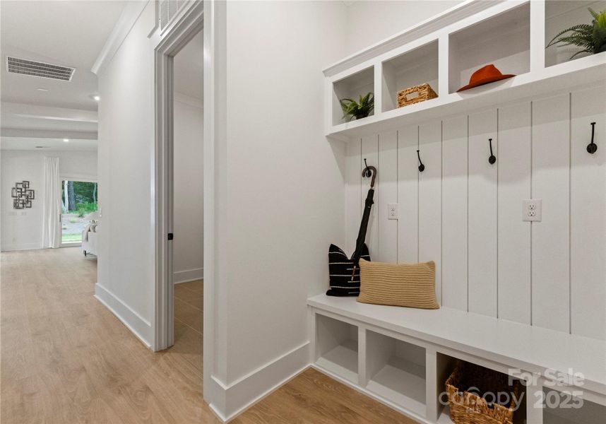 Furnished interior view inside a new home in , Wesley Chapel (Image 11).