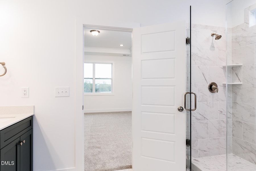 Luxury Owners Bath