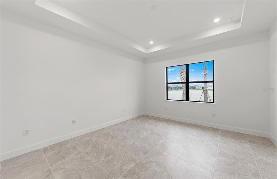 Spacious, unfurnished interior of a new home in Del Webb Catalina, Lakewood Ranch (Image 13). Spacious, unfurnished interior of a new home in Del Webb Catalina, Lakewood Ranch (Image 13).