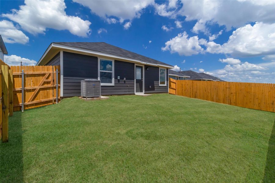Image 20 of a home in Prairie Lakes. Image 20 of a home in Prairie Lakes.