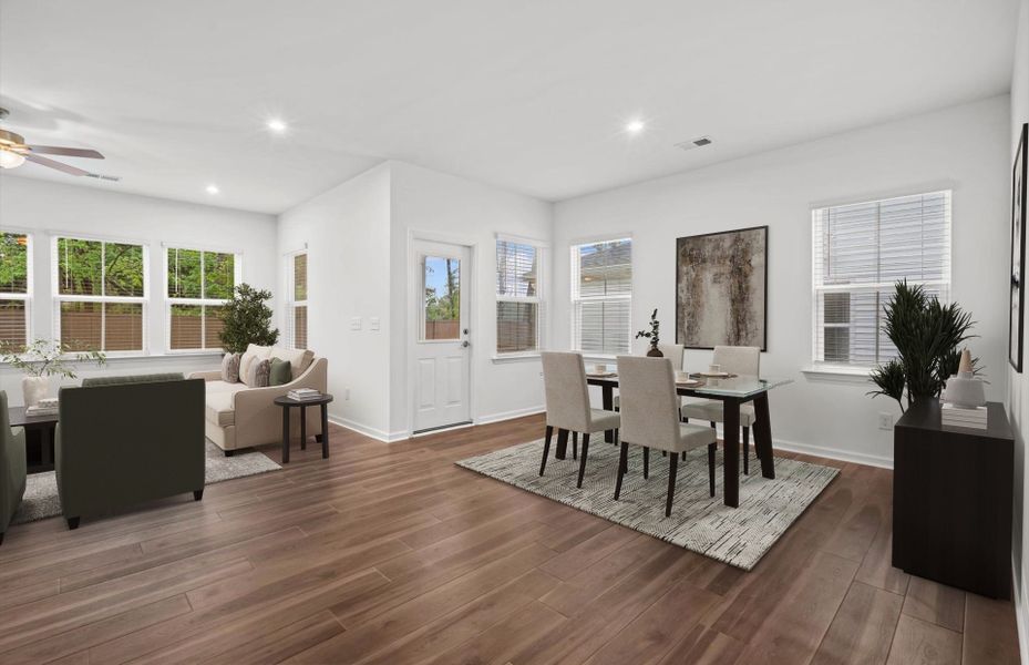 Furnished interior view inside a new home in Briarwood Reserve, Spartanburg (Image 5).
