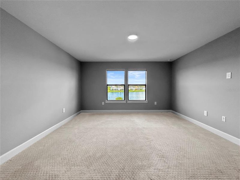 Spacious, unfurnished interior of a new home in , Lakewood Ranch (Image 32).