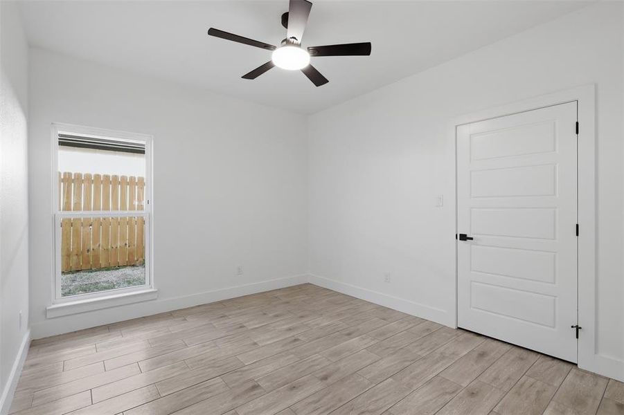 Spacious, unfurnished interior of a new home in , Mabank (Image 25).