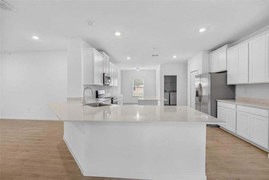 Furnished interior view inside a new home in , Dunnellon (Image 9).