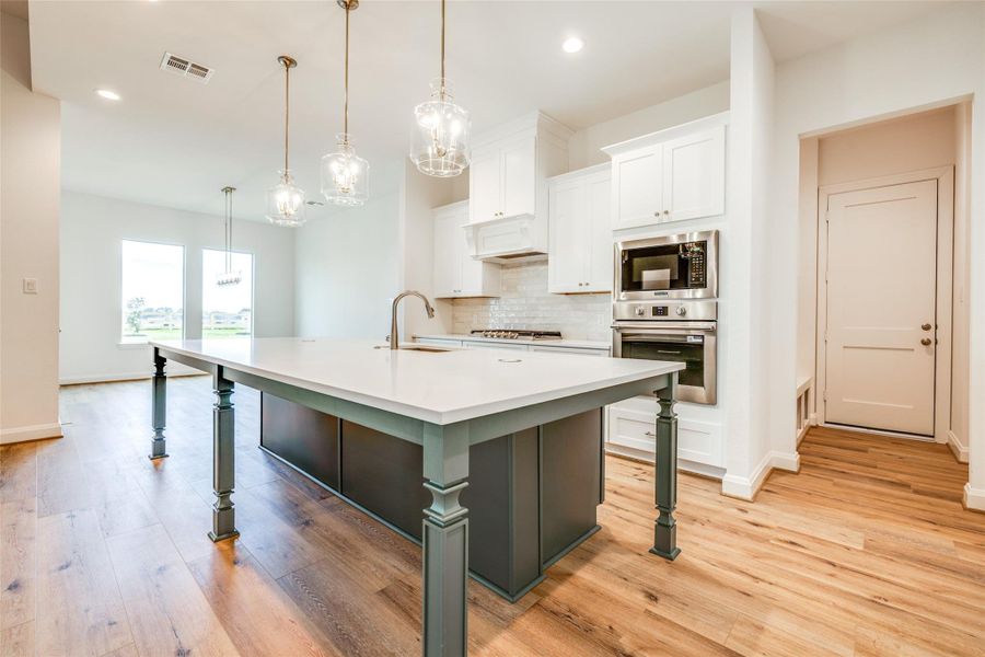 Furnished interior view inside a new home in Arborwood, Waller (Image 7).