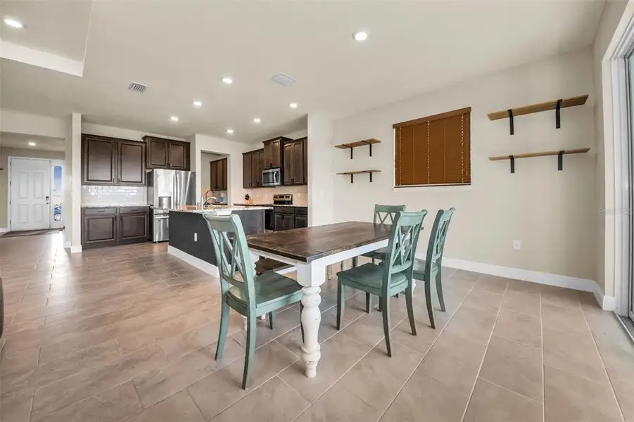 Furnished interior view inside a new home in Mangrove Manor, Apollo Beach (Image 9). Furnished interior view inside a new home in Mangrove Manor, Apollo Beach (Image 9).