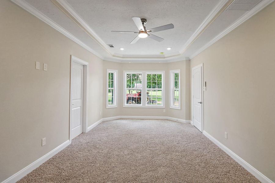 Spacious, unfurnished interior of a new home in , Crosby (Image 9).