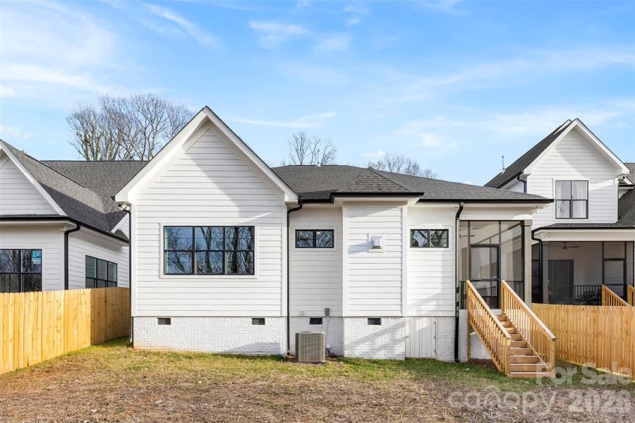 Exterior details and patio area of a home in , Charlotte (Image 28).