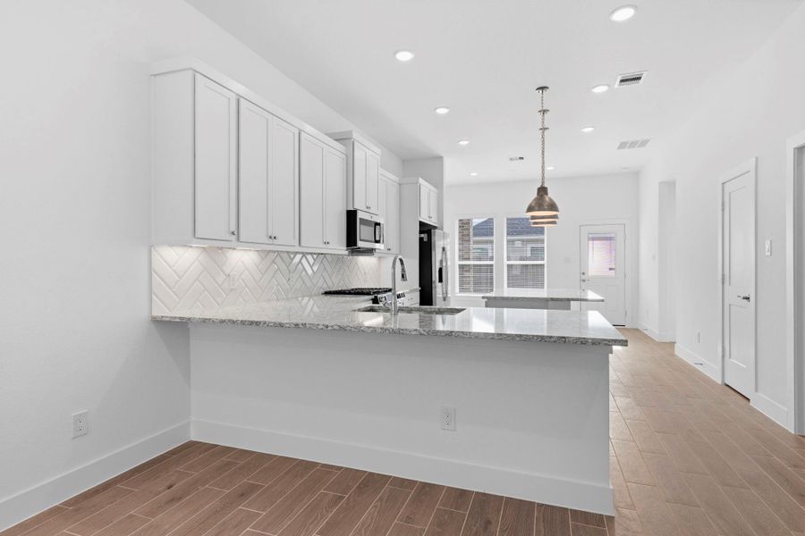 Furnished interior view inside a new home in Emory Glen, Magnolia (Image 7).