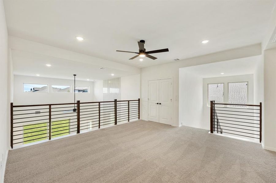 Spacious, unfurnished interior of a new home in Willow Wood Classic 50, McKinney (Image 21).