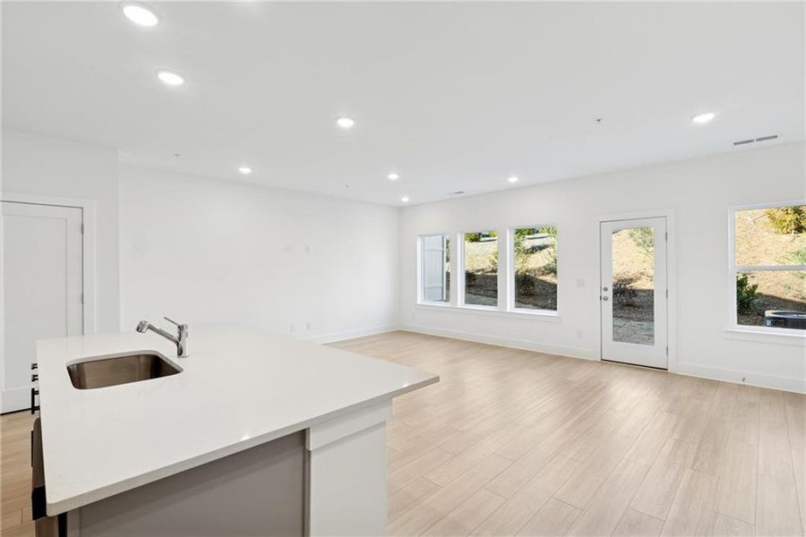 Spacious, unfurnished interior of a new home in Grandview Terrace, Canton (Image 13).